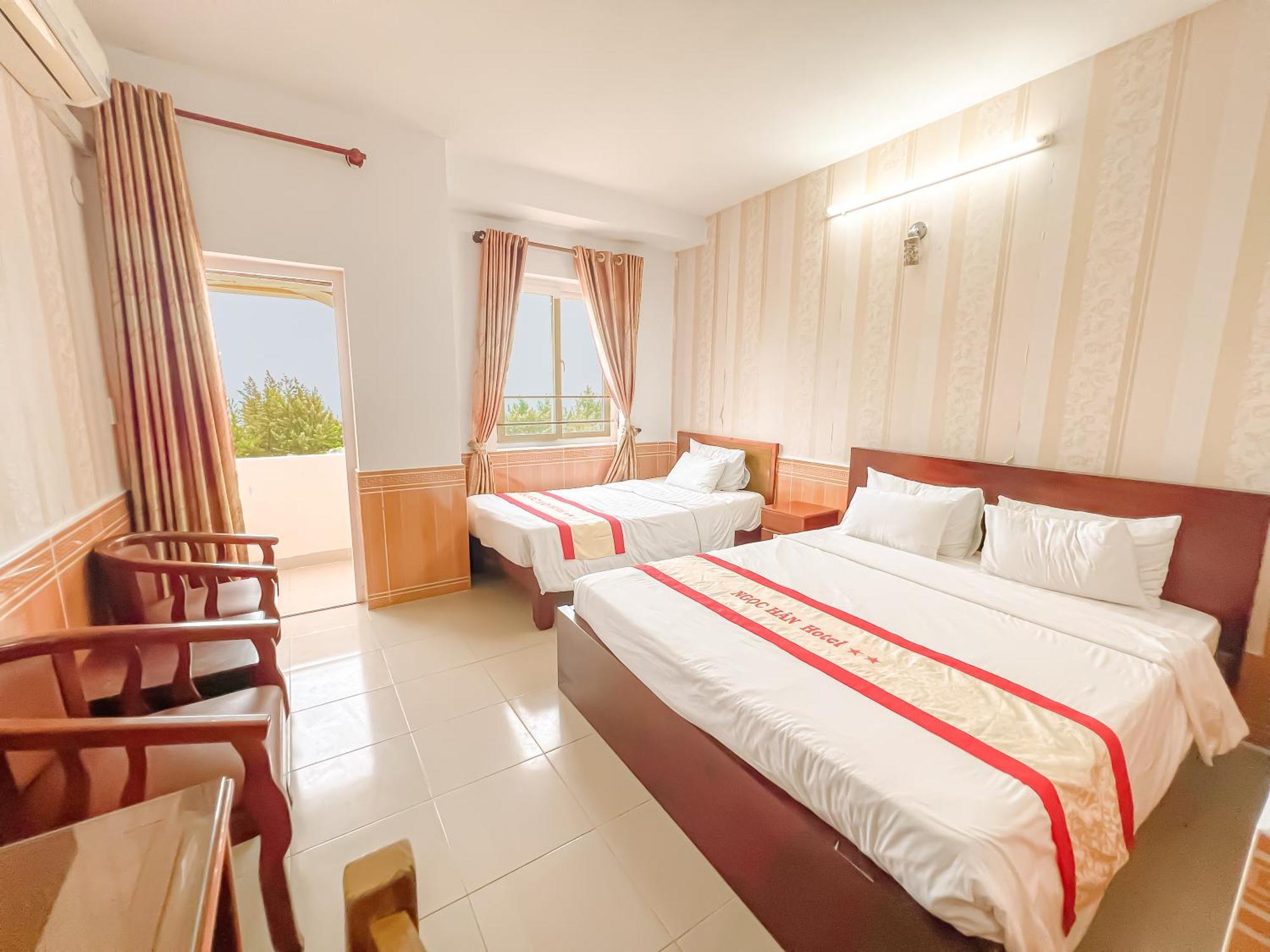 Ngoc Han Hotel By The Moment Vung Tau Exterior photo